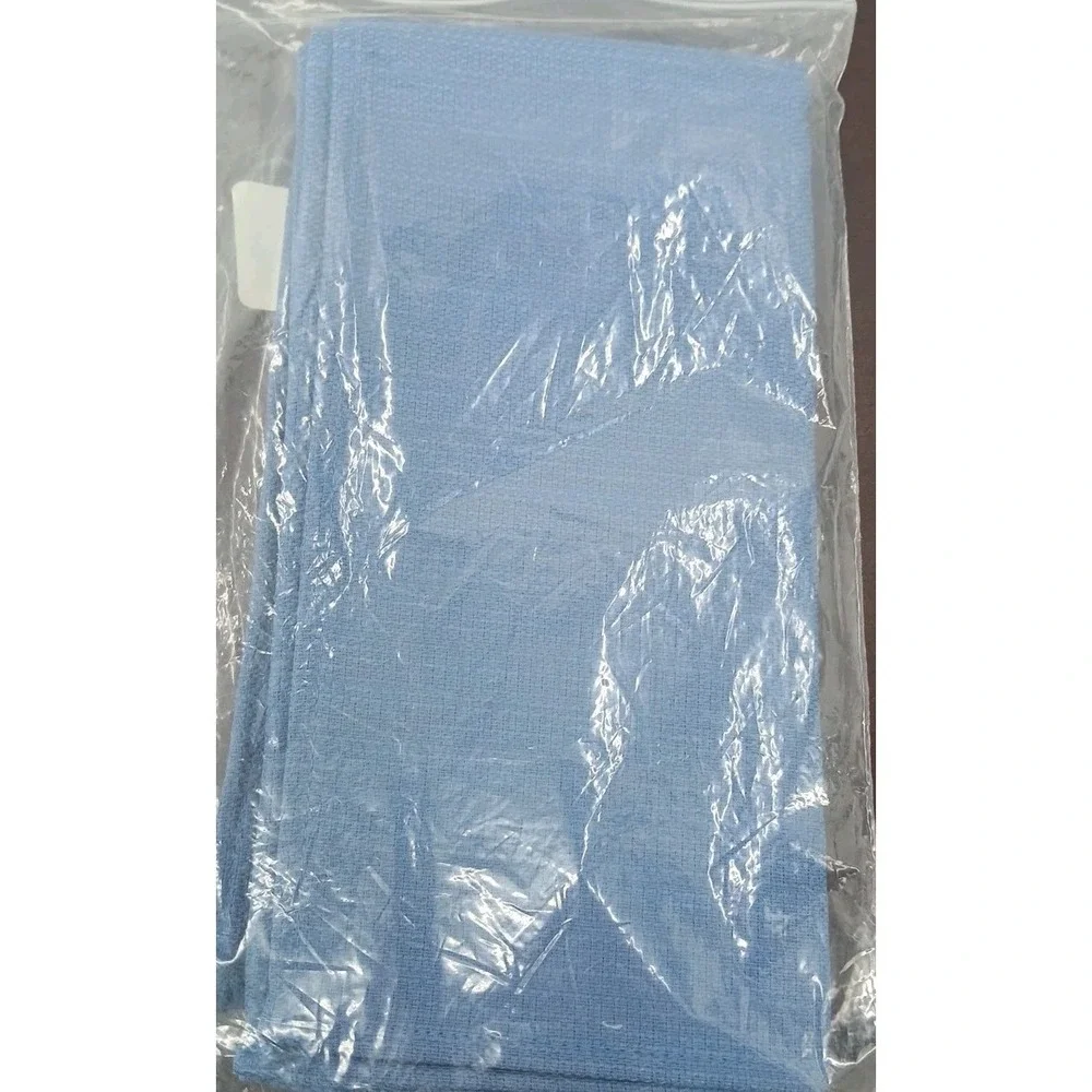 Longeberger Sets New Cornflower Blue Napkins, New In Package Retired 4 Piece